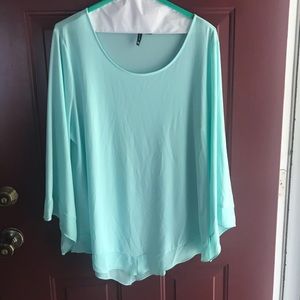 * last call* Nwot mint tunic xl new directions